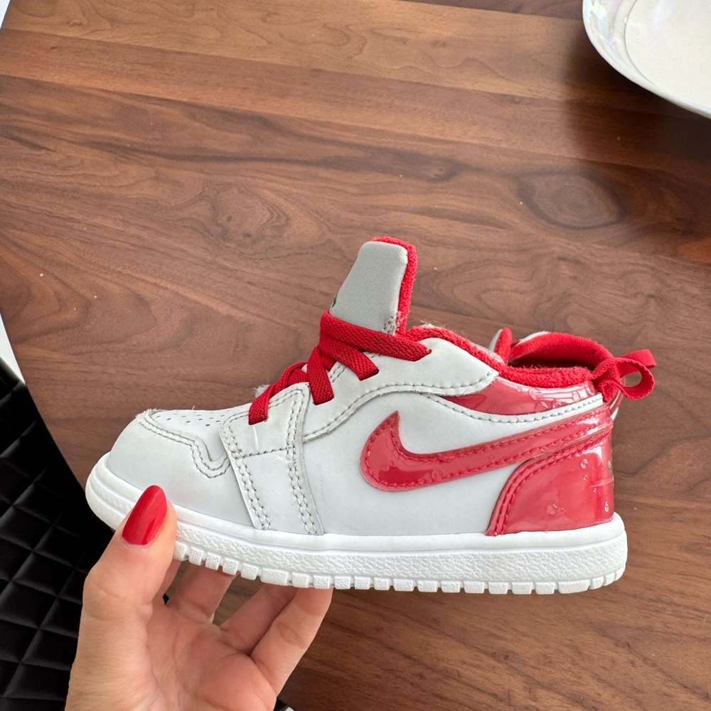 Nike Kids White and Red Sneakers